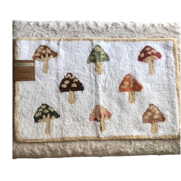 Madison Studio Other - NEW! Madison Studio Mushroom Bath Rug Mat